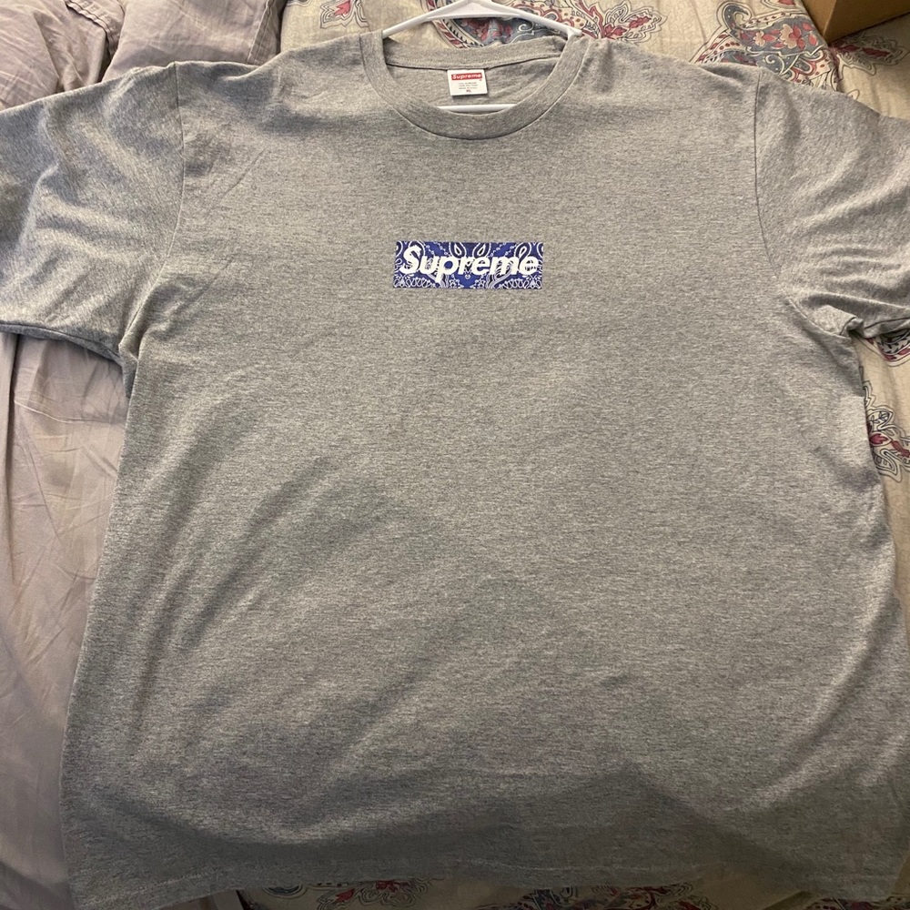 Supreme Bandana Box Logo tee - SZ. XL